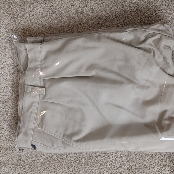 Mens Casual Slacks - Picture 6 of 6